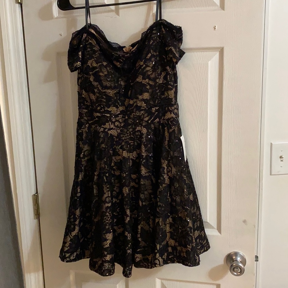 No longer need, too small - Picture 1 of 2